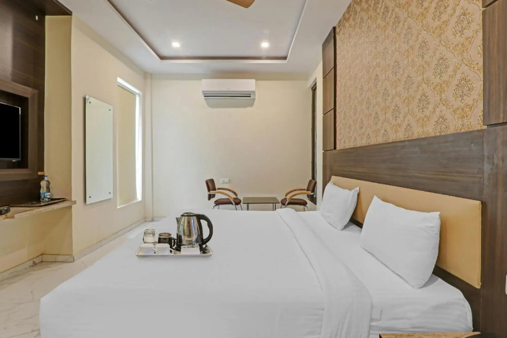 OYO Townhouse 565 Hotel Hridaya Inn