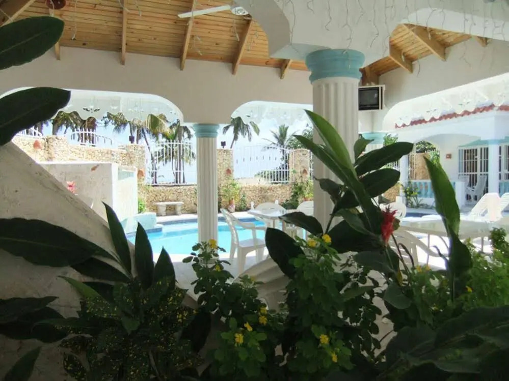 Brisas Doradas Beachfront Villa