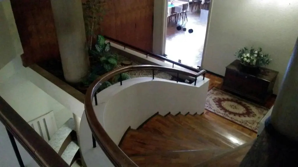 Aurora Hotel