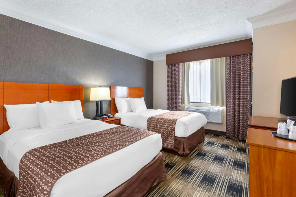 Best Western Inn at the Rochester Airport