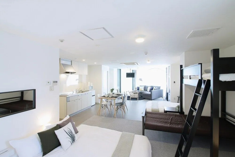 Yoshi Building 302