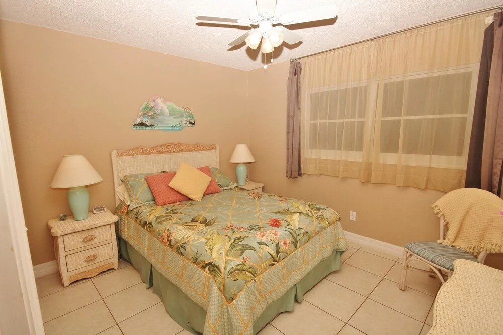 Sea Coast Gardens III 301 Apartment 2