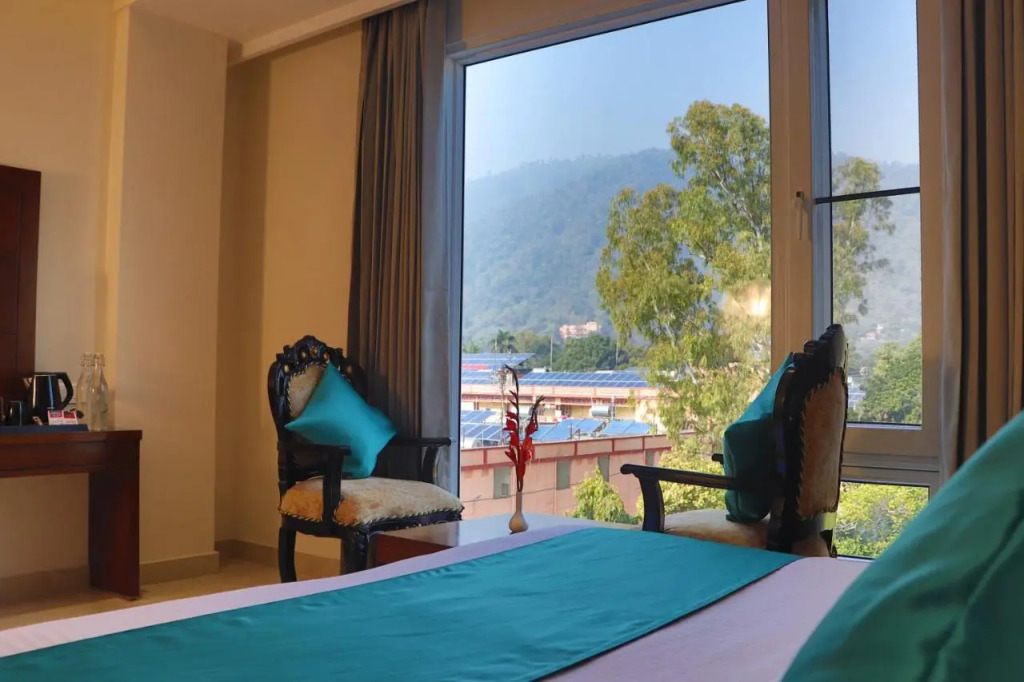 Hotel Green - Behind Parmarth Niketan