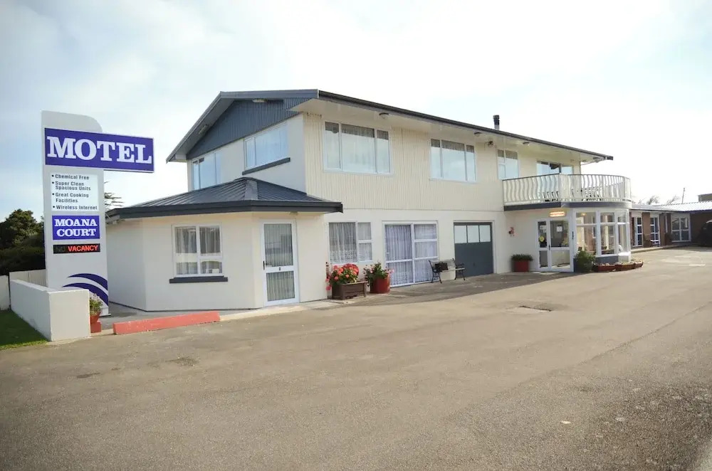Moana Court Motel