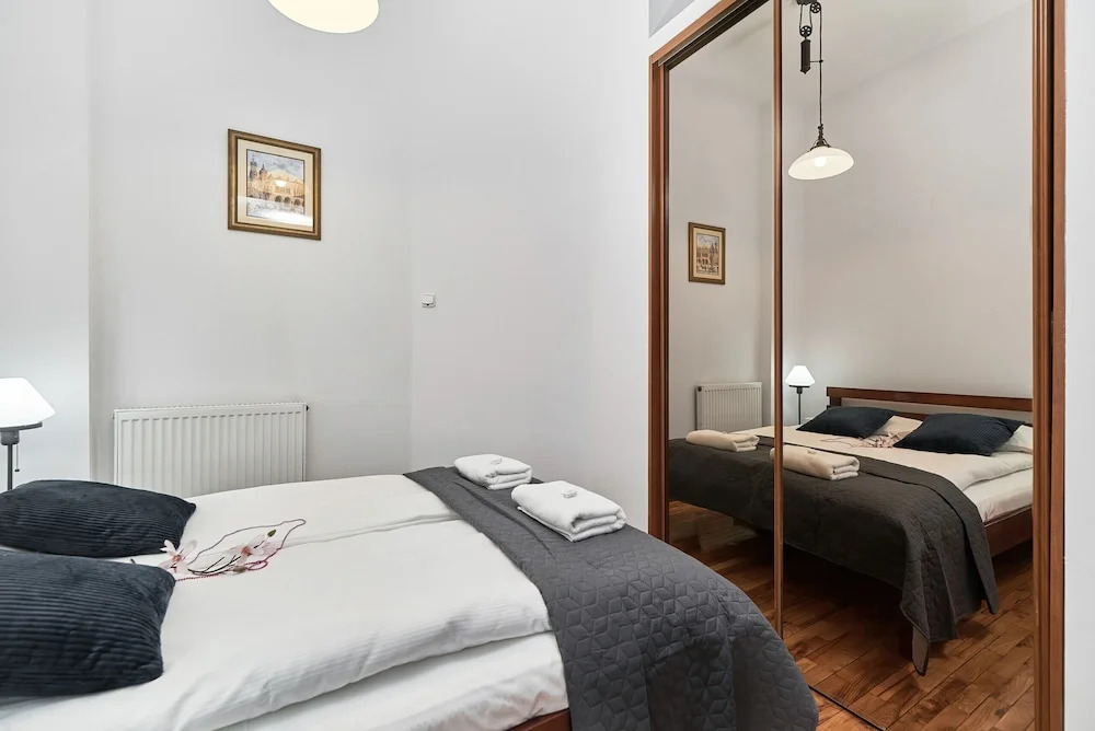 Exclusive Old Town Apartment by Renters