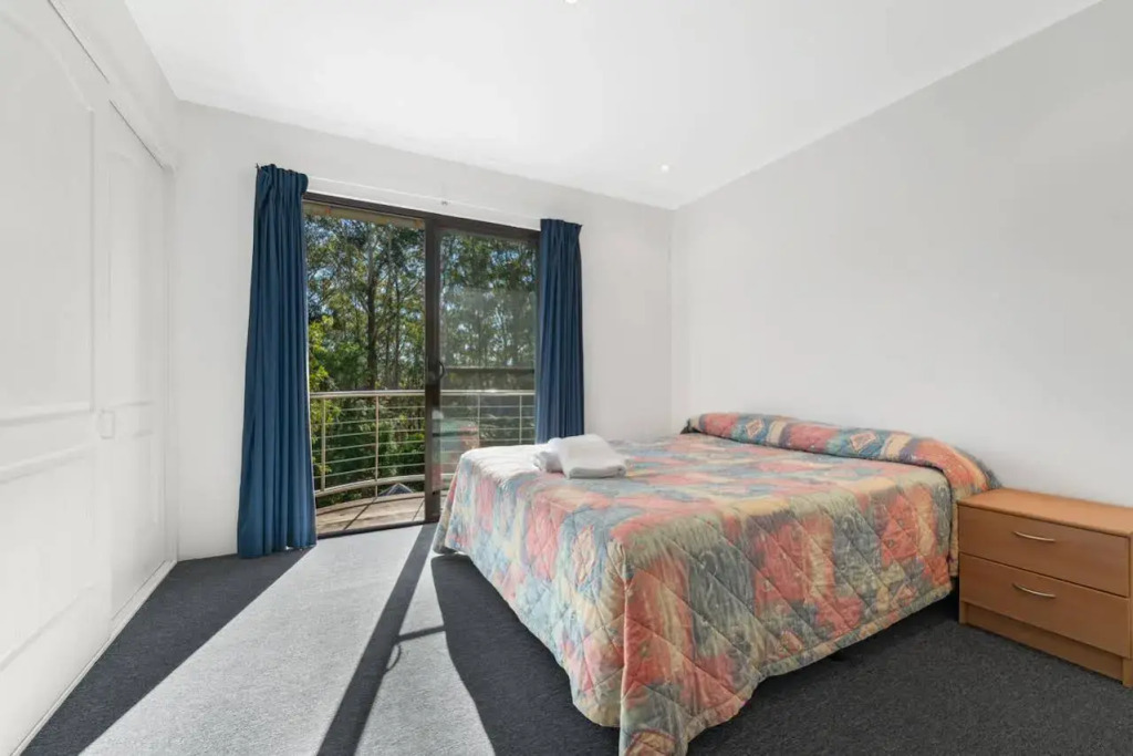 Avoca Beach Hotel