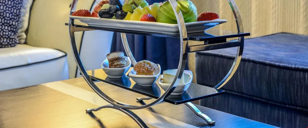 First Central Hotel Suites