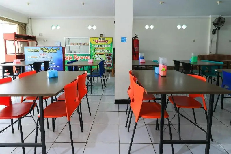 OYO 3829 Ratu Residence Syariah