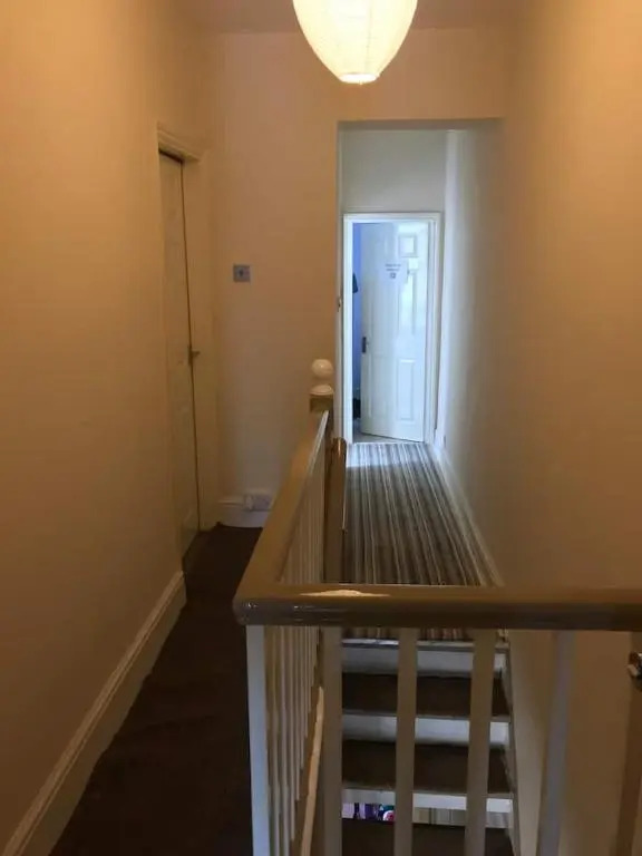 Private King En-Suite bedroom close to MediaCityUK/Old Trafford