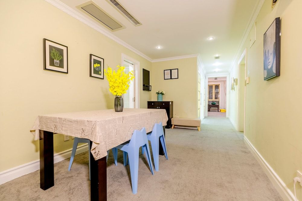 Henry's Apartment - South Henan Road