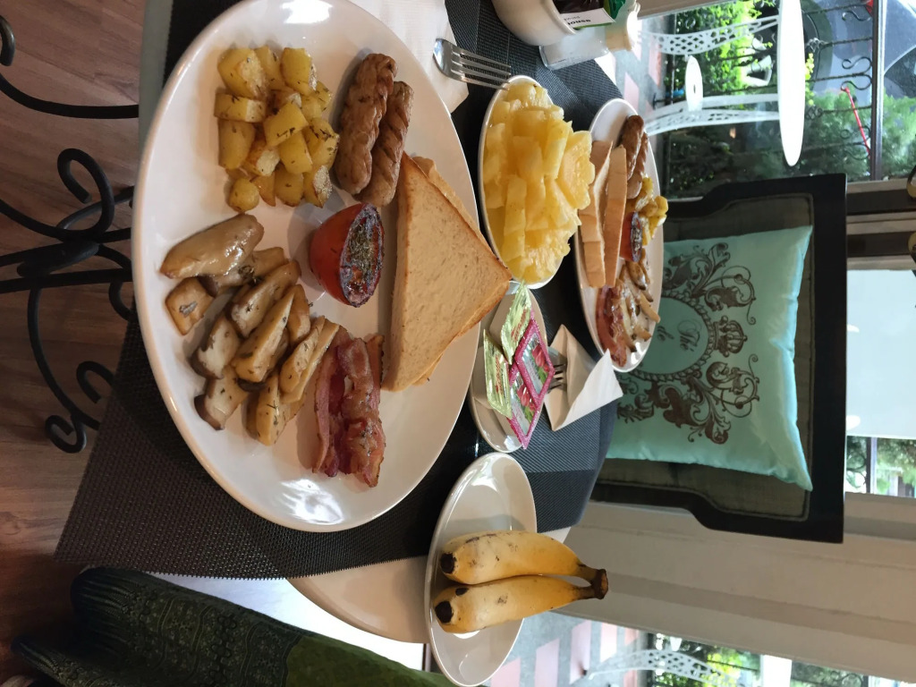 Casa Blanca Boutique Hotel - SHA Plus