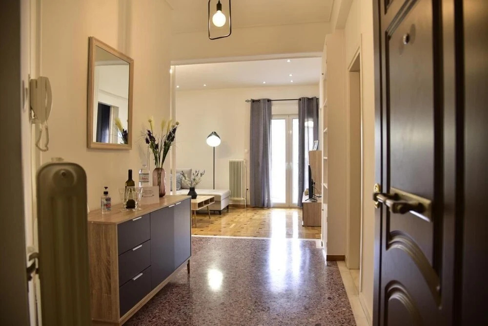 Filopappou Hill apt GTD8325