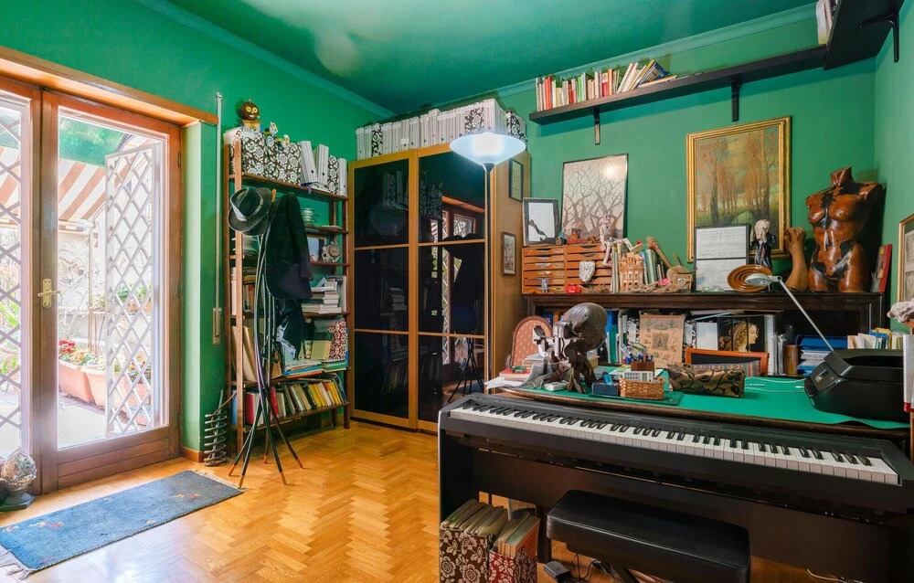 Beautiful Apartment in Roma With Wifi and 2 Bedrooms
