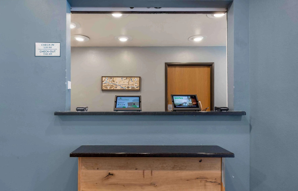 WoodSpring Suites Austin Northwest