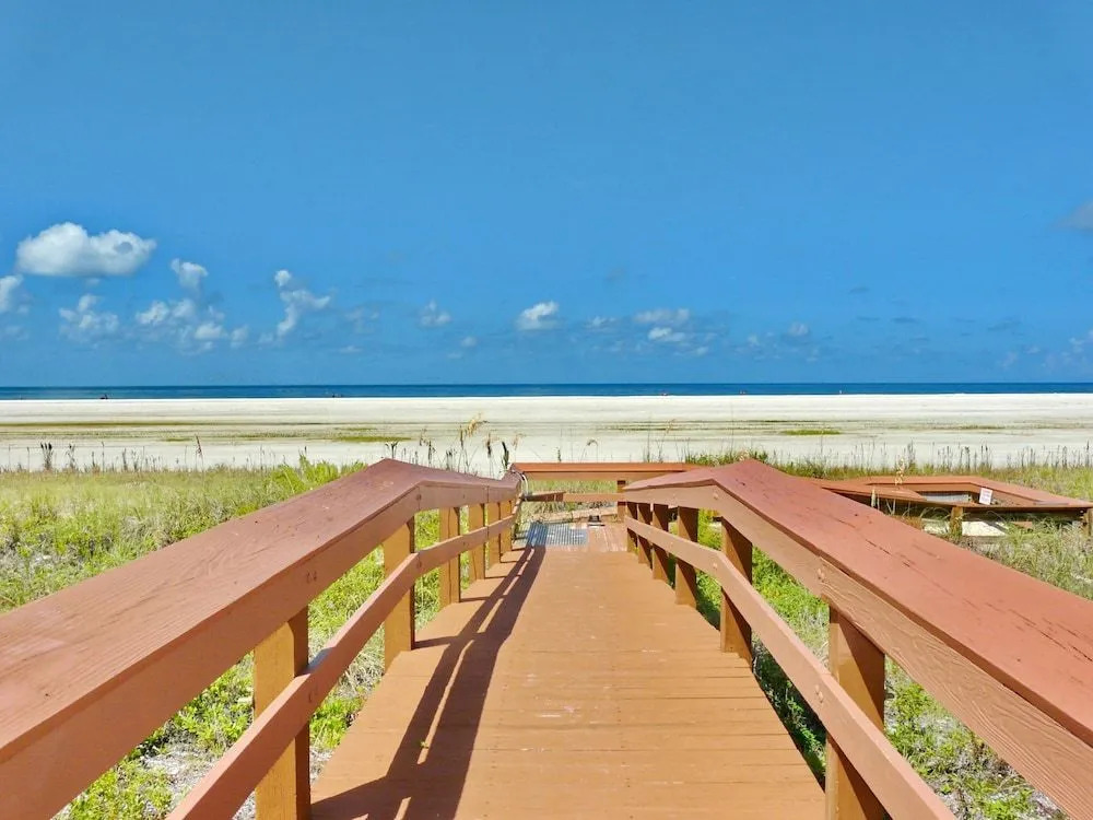 Tradewinds 701