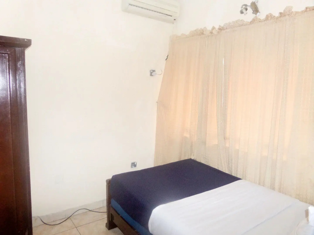 Babcock Guest house