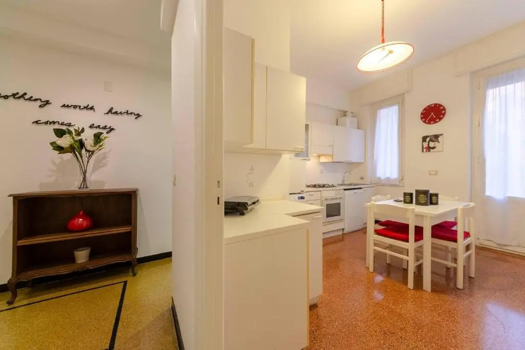 ALTIDO Family Apt for 6 located minutes from the Sea