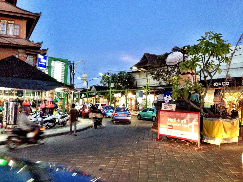 Bemo Corner Guest House