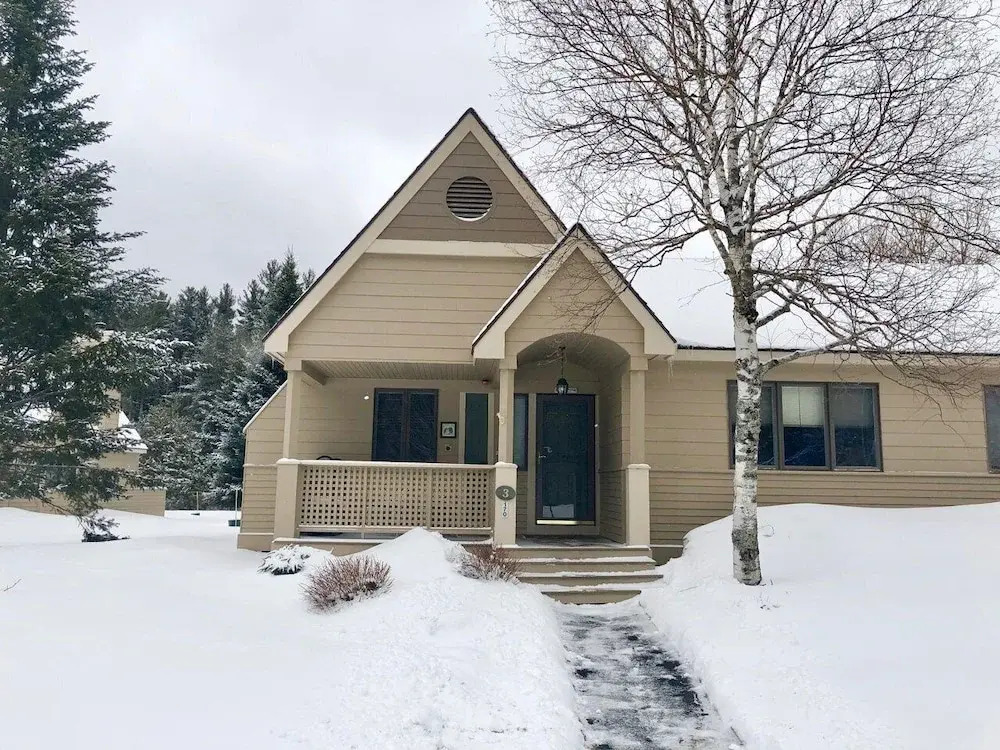 FV3 F3 Well Appointed Townhome a Short Walk to the Mount Washington Hotel