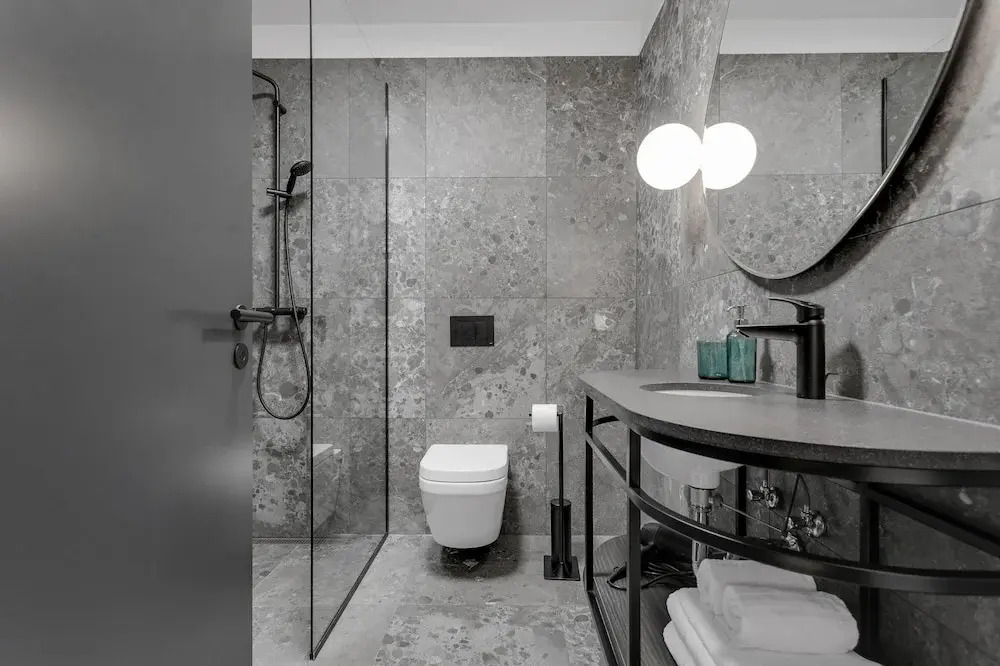 Strand Hotel Apartments