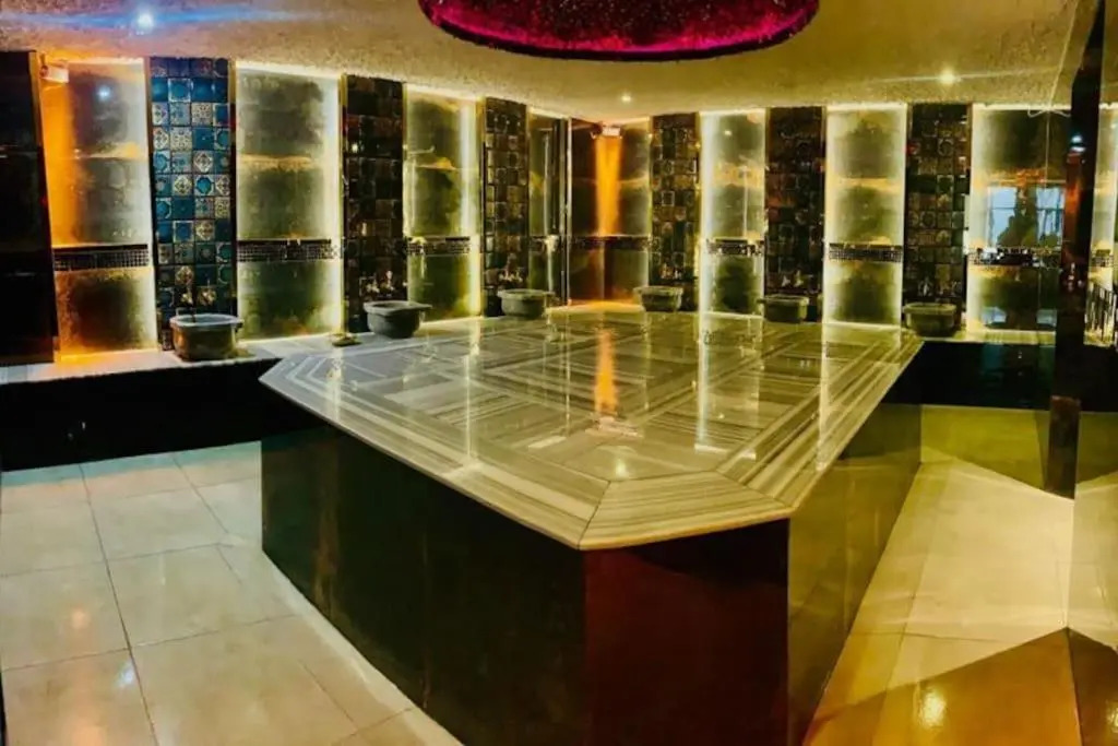 Villa Ayuda Luxury 3 Bed Spa Retreat