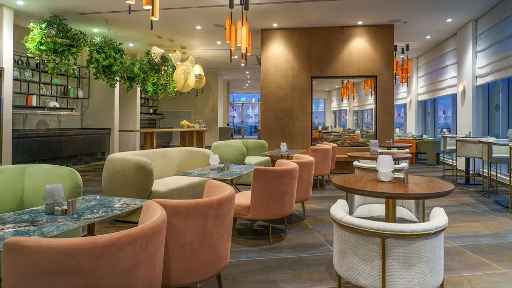 Almond Hotel – Adults Only