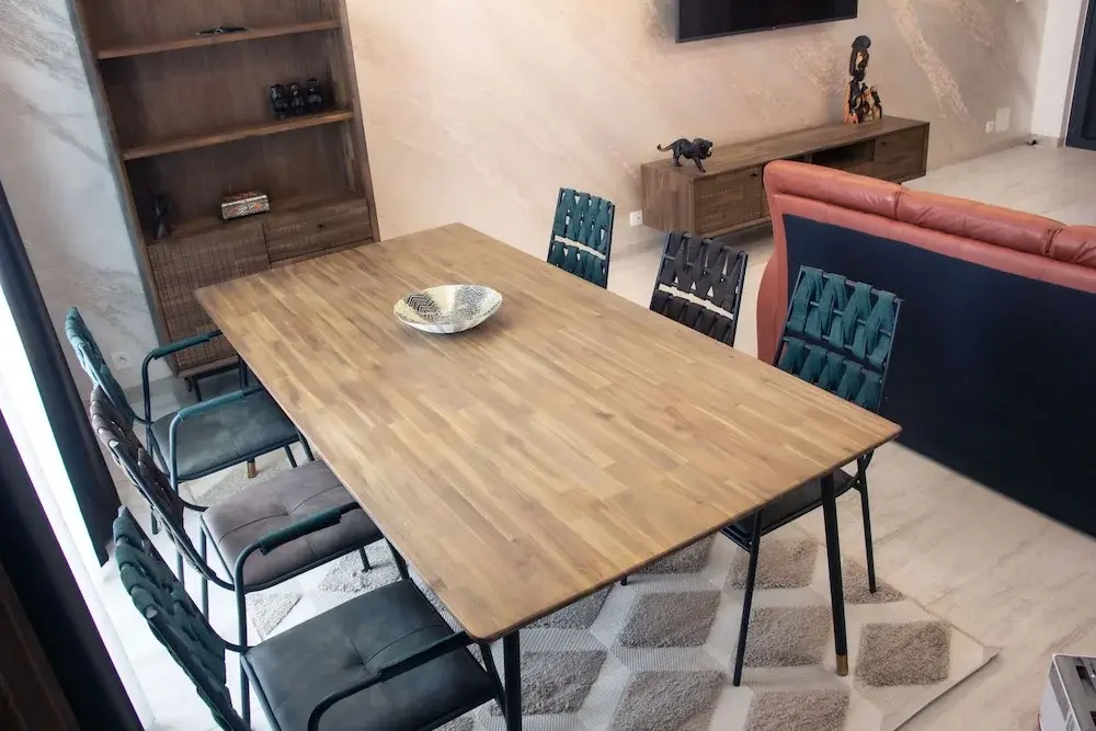 Iris Apartment