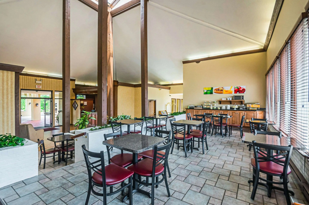 Quality Inn & Suites Frostburg-Cumberland