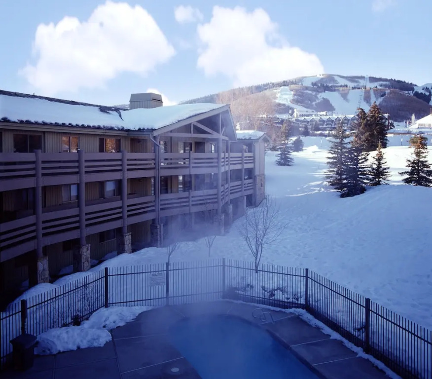 All Seasons Condominiums