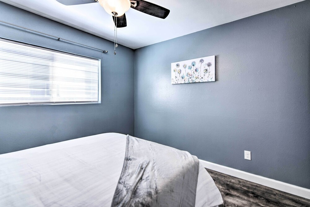 Loveland Duplex w/ Large Yard: 2 Mi to Dtwn