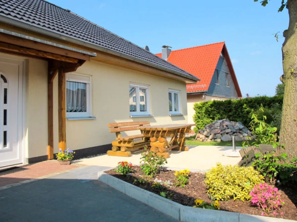 House  Zempin 39904