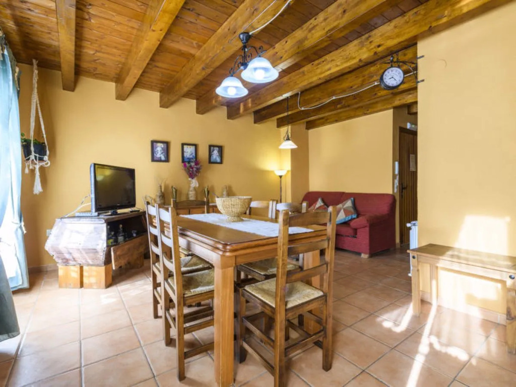 House Angelita Olocau del Rey 13406