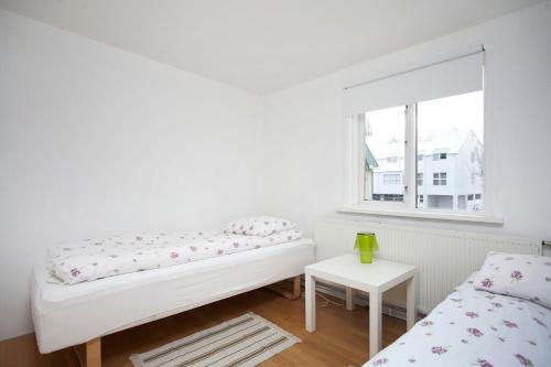 Fálkinn Guesthouse