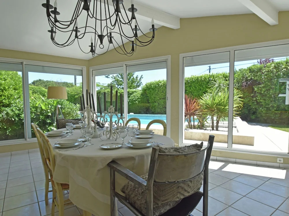 Magnificent villa with private pool