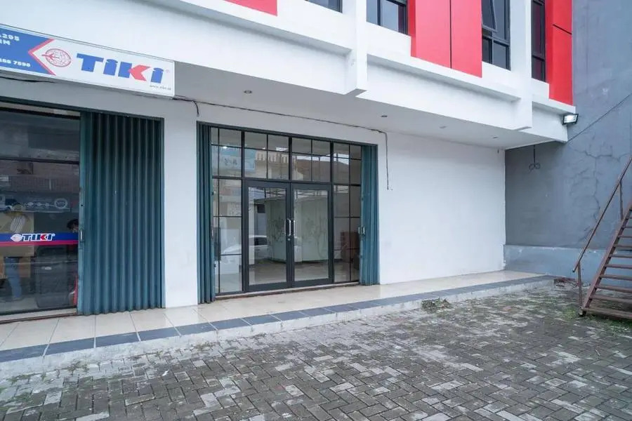 RedDoorz near Stasiun Tangerang