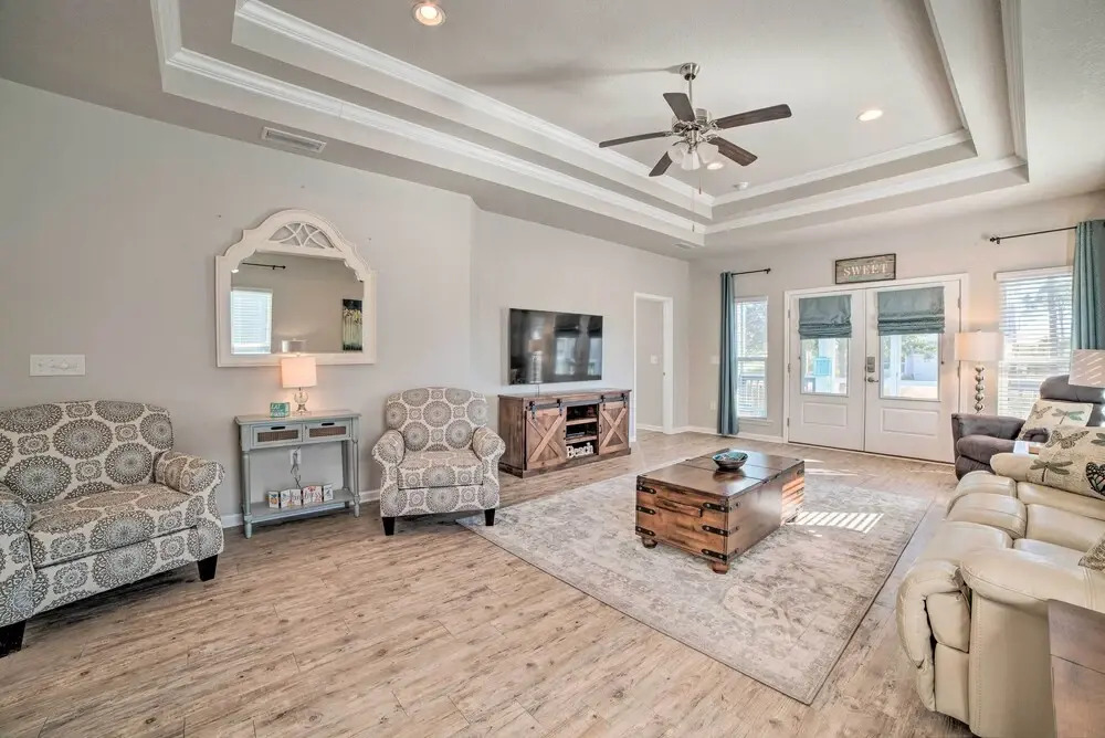 Walk to Shore: 'oyster House' Port St Joe Getaway