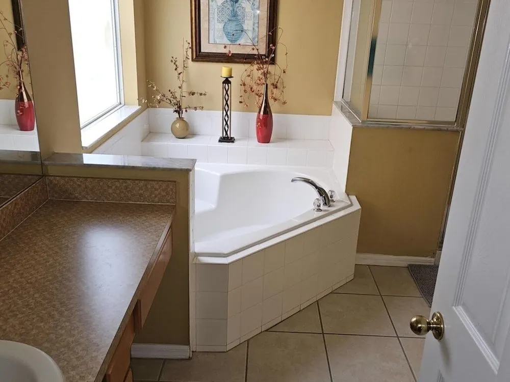 Spacious 7 Br, 4.5 Br Retreat With Pool 7 Bedroom Condo by RedAwning