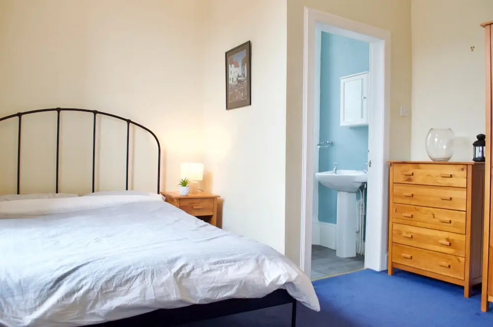 2 Bedroom Flat In Stockton