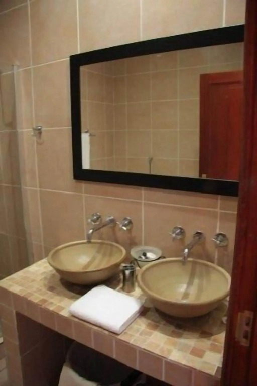 Attaché Guest Lodge & Health Spa