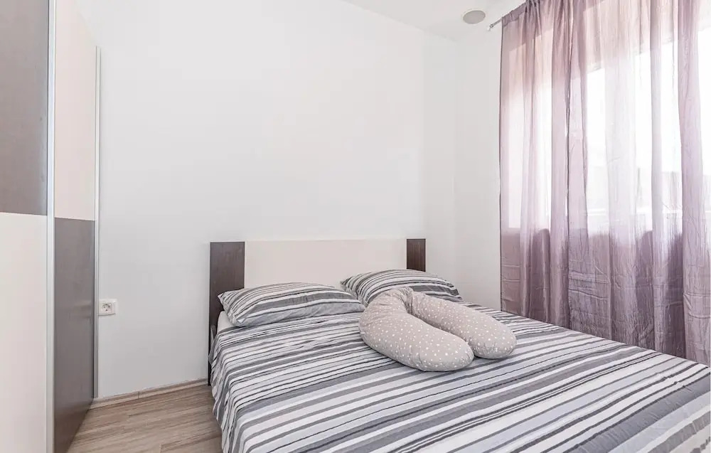 Nice Apartment in Dubrava kod Sibenika With Outdoor Swimming Pool, Wifi and 1 Bedrooms