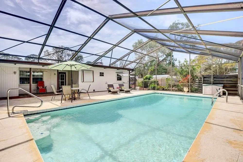 12 Mi to Beach: Home w/ Patio & Yard in Bradenton