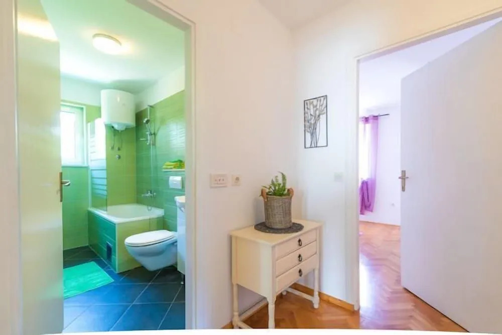 Apartments Seric
