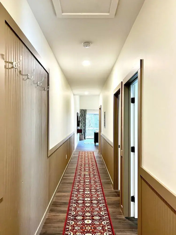 Creekside Suites