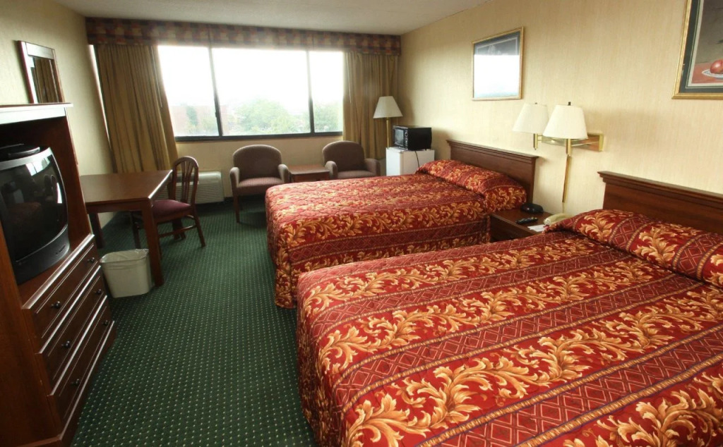 Stratford Hotel and Conference Center