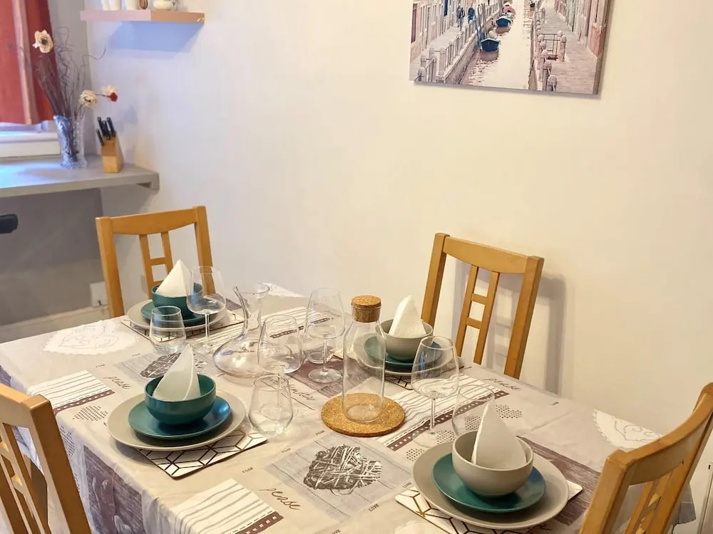 Charming 2-bed Apartment in Edinburgh City Centre
