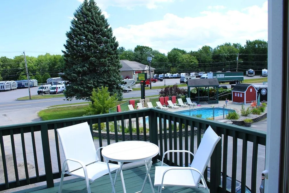Wagon Wheel Motel