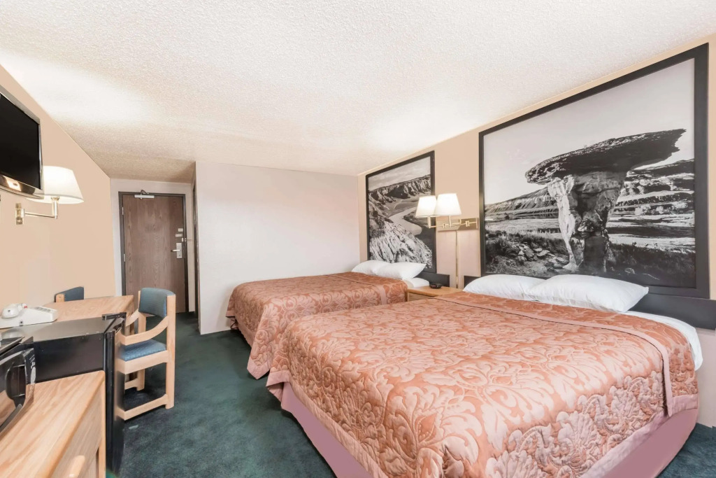 Glendive Lodge
