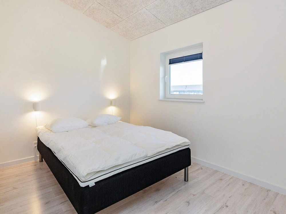 10 Person Holiday Home in Lokken