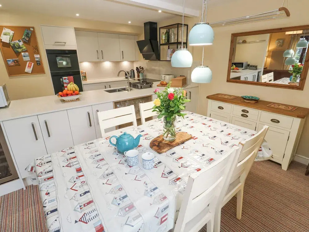 5 Tregenna Court