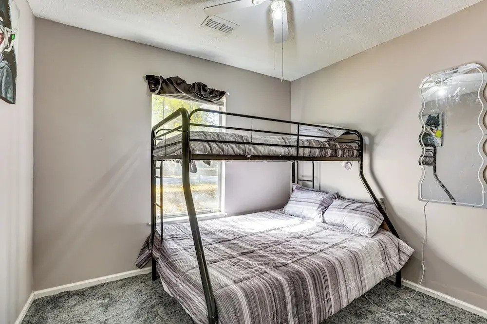 12 Mi to Dtwn Savannah: Remodeled Family Getaway!